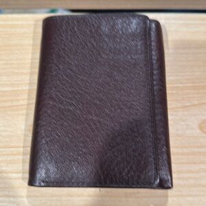 Up for sale is an Osgoode Marley Brown Leather Wallet.